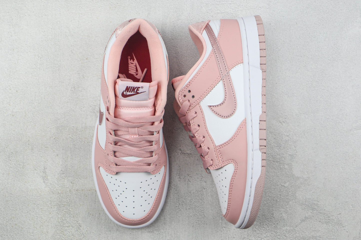 Nike Dunk Low Pink Velvet