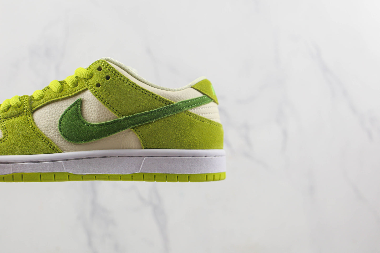 Nike Dunk Low Pro Sour Apple