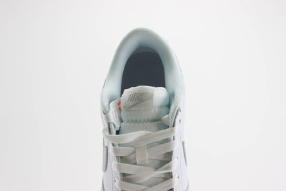 Nike Dunk Low Pure Platinum