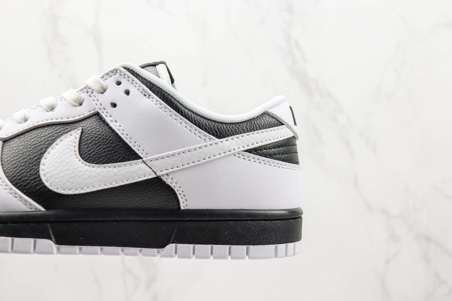 Nike Dunk Low Retro Reverse Panda