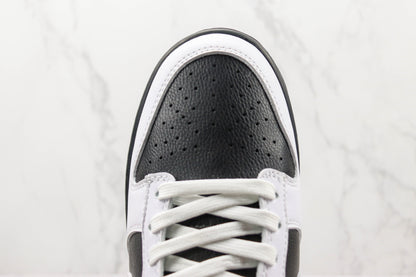 Nike Dunk Low Retro Reverse Panda