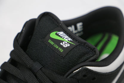 Nike Dunk Low Staple Panda Pigeon