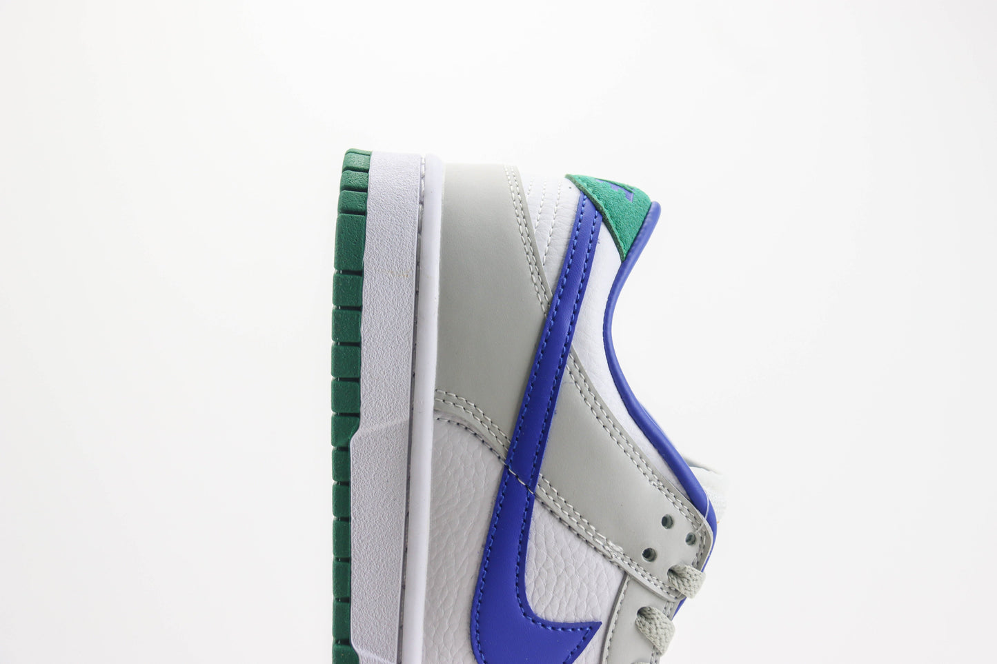 Nike Dunk Low Tennis Classic