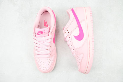 Nike Dunk Low Triple Pink