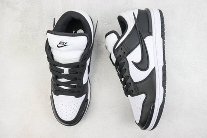 Nike Dunk Low Twist Panda