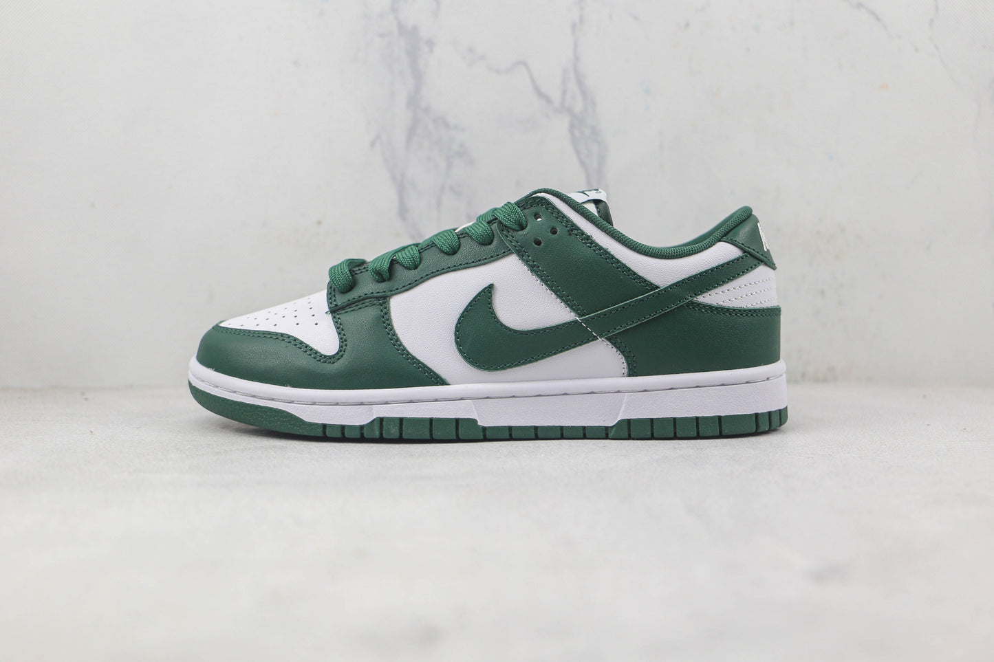 Nike Dunk Low Varsity Green