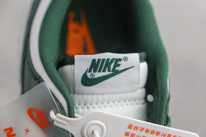 Nike Dunk Low Varsity Green