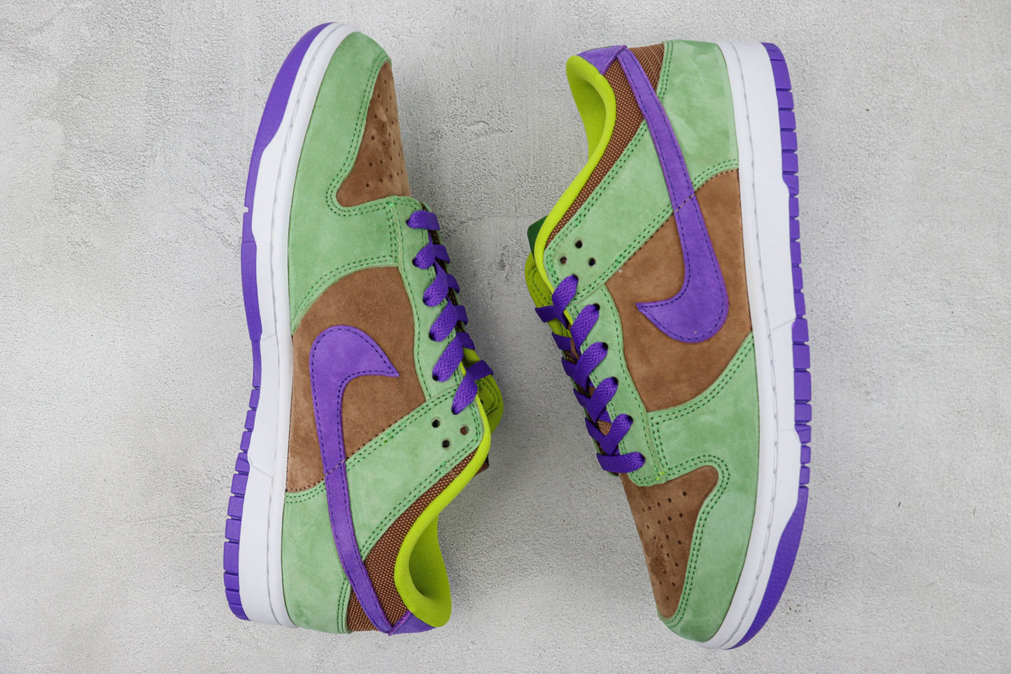 Nike Dunk Low Veener