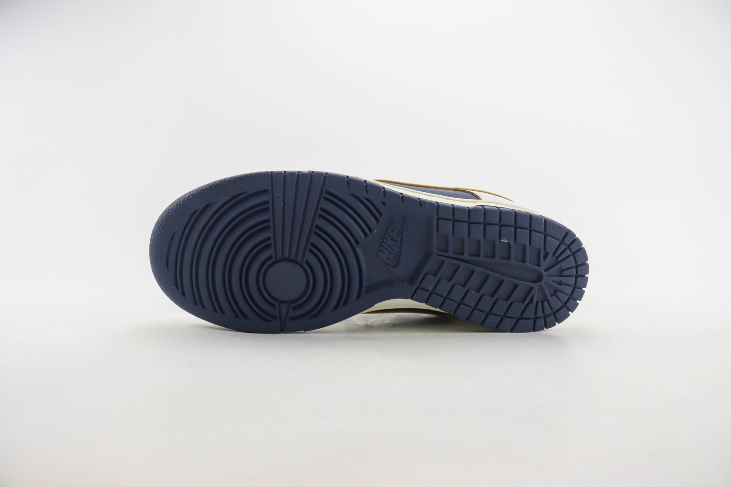 Nike Dunk Low X HUF New York City