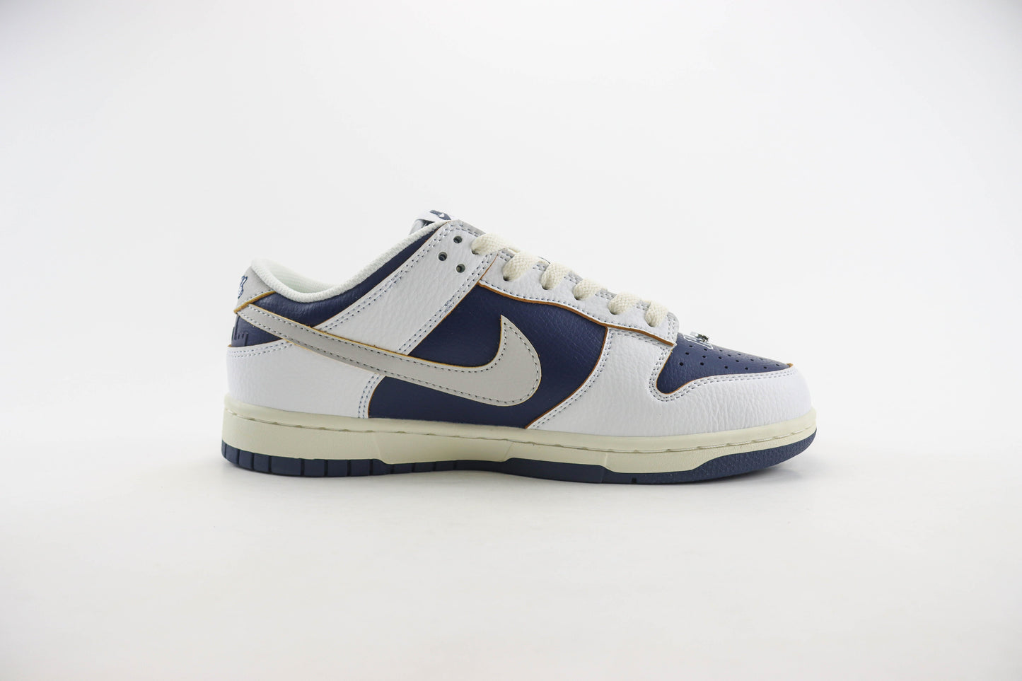 Nike Dunk Low X HUF New York City