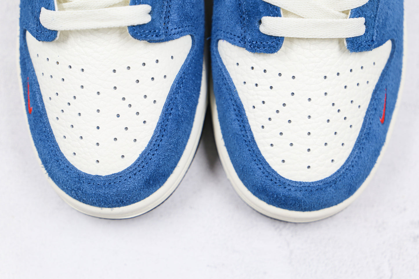Nike Dunk Low x Kasina 80's Bus