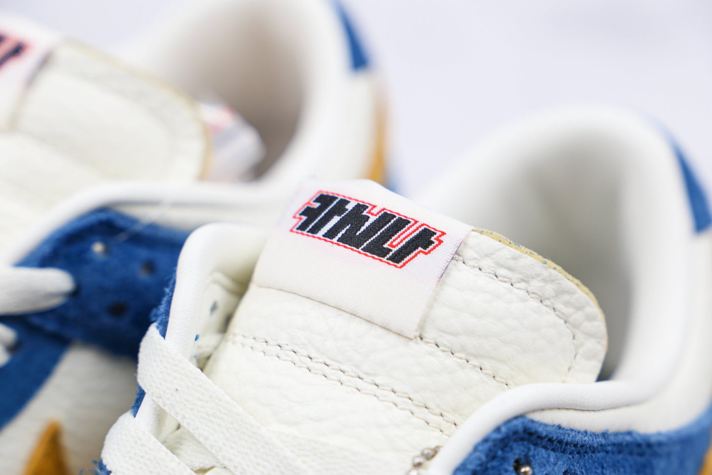 Nike Dunk Low x Kasina 80's Bus